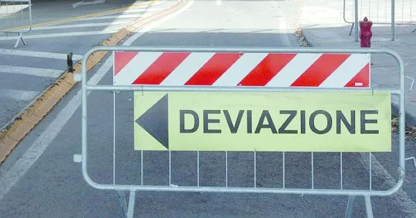 https://gazzettadiparma.cdn.m33cloud.com/resizer/600/315/true/2023_09_01/deviazione-1693566345109.jpg--modifiche_temporanee_alla_viabilita_in_occasione_della_festa_del_quartiere_san_leonardo.webp?1788186830000