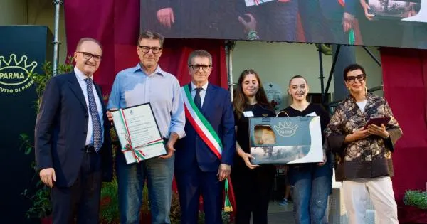 https://gazzettadiparma.cdn.m33cloud.com/resizer/600/315/true/2026_09_04/PROSCIUTTO-1788545069948.JPG--festival_del_prosciutto.webp?1788545070045