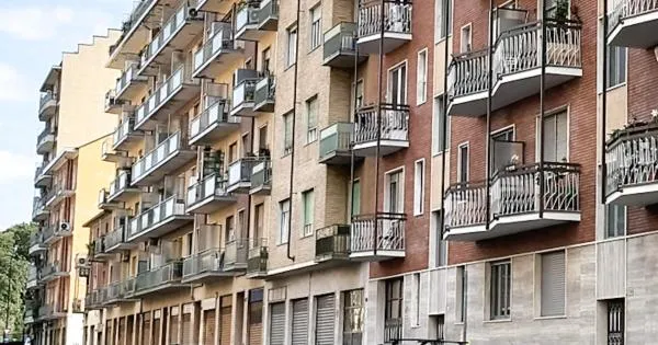 https://gazzettadiparma.cdn.m33cloud.com/resizer/600/315/true/2026_09_26/torino-1790440560057.jpg--omicidio_di_torino__l_avvocato_dell_indagato___nella_casa_consumata_ogni_tipo_di_droga_.webp?1790440560803