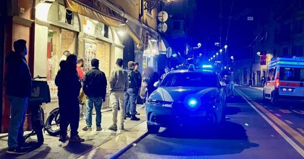 https://gazzettadiparma.cdn.m33cloud.com/resizer/600/315/true/2026_10_18/IMG_46341-1792306974840.jpg--rissa_in_via_d_azeglio.webp?1792306975791