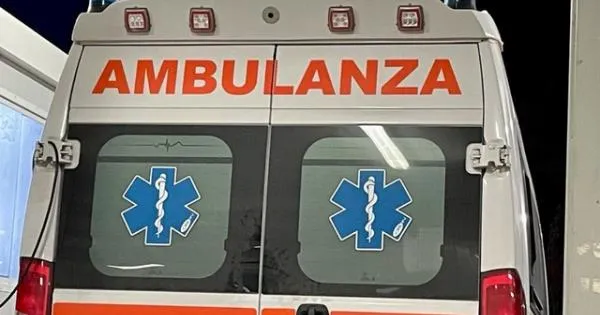 https://gazzettadiparma.cdn.m33cloud.com/resizer/600/315/true/ansa/2024_12_25/4202059583b2d96d781f3903a65293e3.jpg--scontro_frontale_tra_due_auto_a_soragna__un_53enne_trasportato_al_maggiore.webp