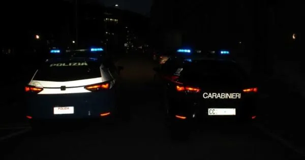 https://gazzettadiparma.cdn.m33cloud.com/resizer/600/315/true/ansa/2026_10_06/6cdf0482c9d58520c4c285e6a66ceab8.jpg--esplode_un_ordigno_davanti_a_un_palazzo_a_roma__e_il_terzo_caso_in_due_giorni.webp