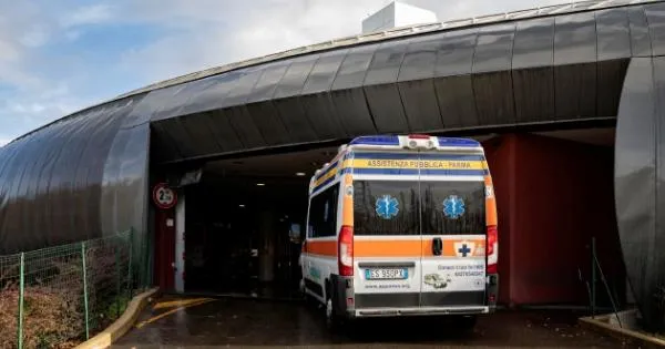 https://gazzettadiparma.cdn.m33cloud.com/resizer/600/315/true/gn4/45538/GN4_DAT_45538833.jpg--incidenti_in_via_montanara_e_via_bixio__feriti_un_31enne_e_un_adolescente.webp