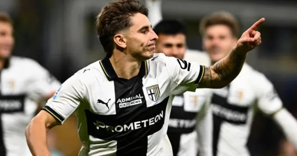 https://gazzettadiparma.cdn.m33cloud.com/resizer/600/315/true/gn4/48797/GN4_DAT_48797701.jpg--i_convocati_per_il_match_contro_il_genoa__ancora_fuori_bernabe.webp