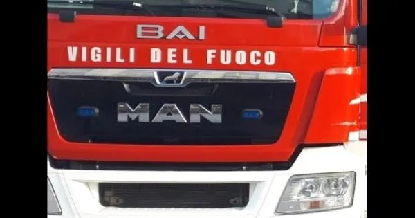 https://gazzettadiparma.cdn.m33cloud.com/resizer/600/315/true/gn4/6585/GN4_DAT_6585448.jpg--auto_ribaltata_a_tizzano__soccorsi_mobilitati.webp